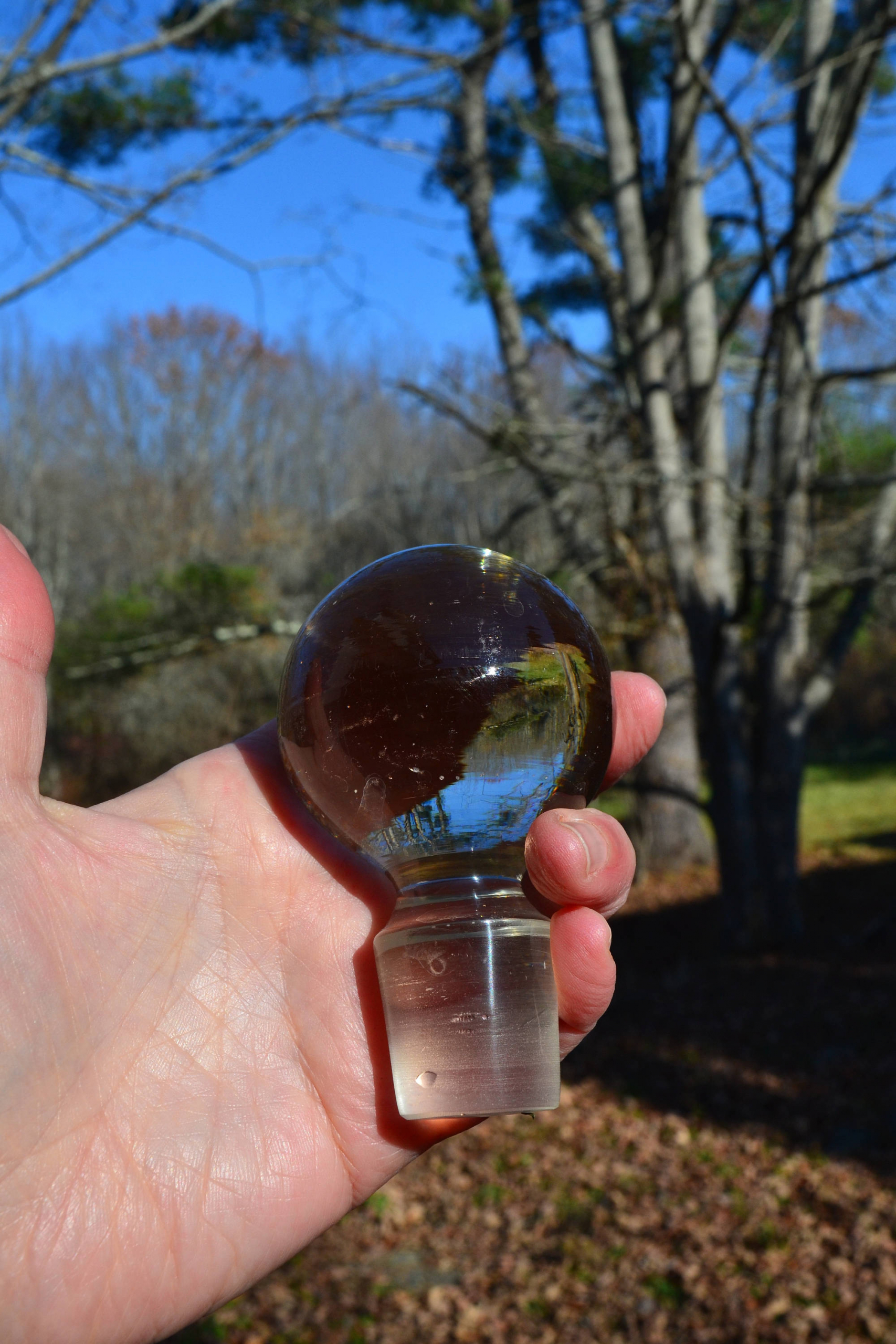 Ships Decanter. Port Decanter with Crystal Stopper. Etched Glass