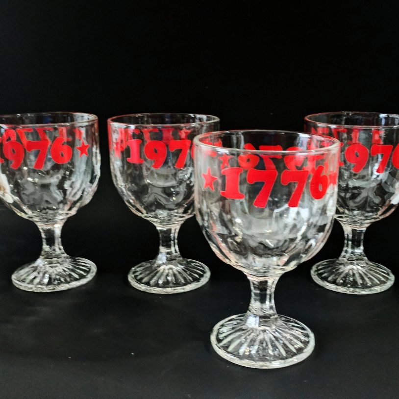 Vintage Beer Glasses Goblets Schooners Bicentennial 1776 1976 Footed Beer Steins Mugs Retro