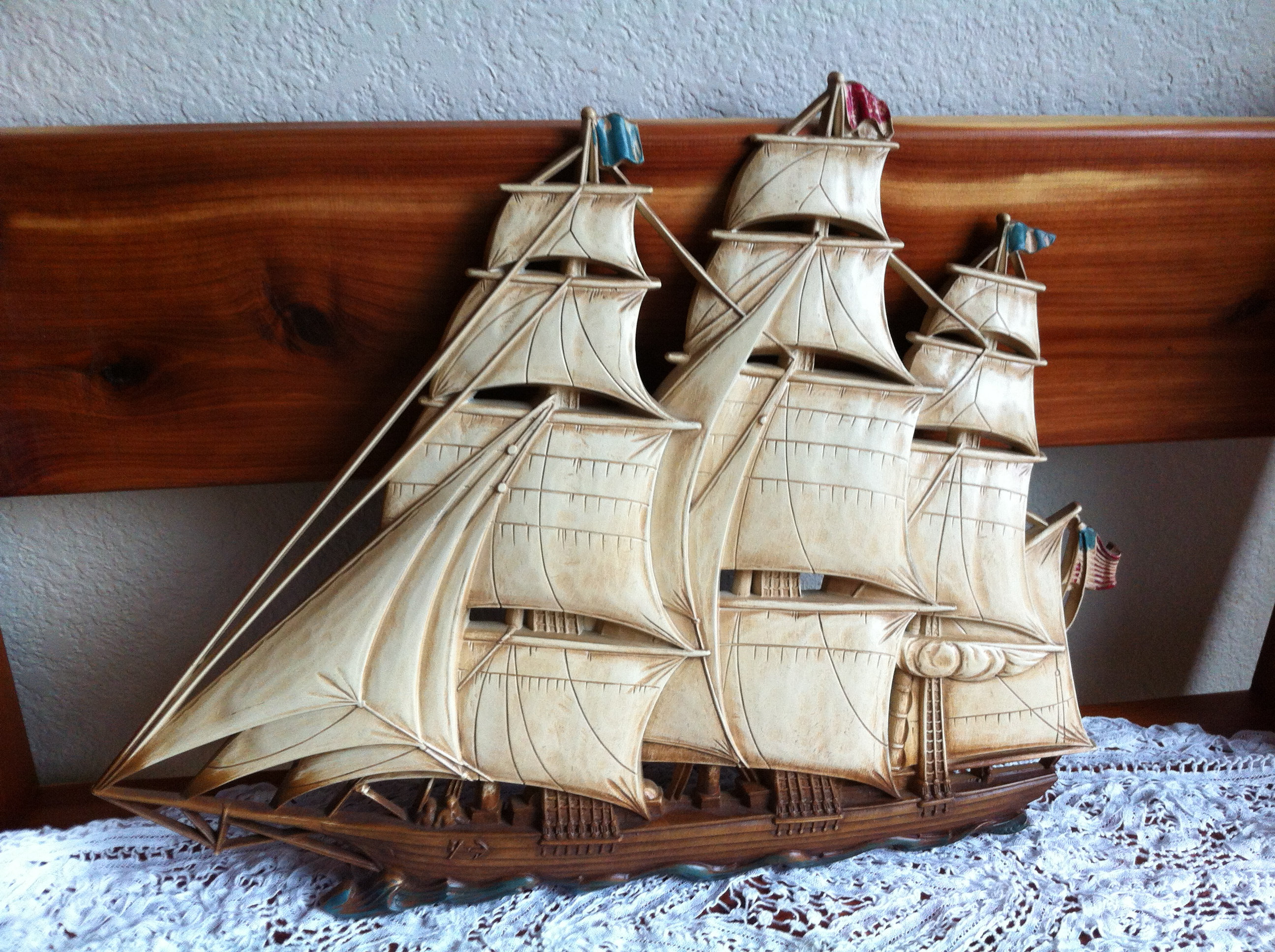 A Large Plastic Ship Schooner Wall Plaque Nautical Decor Marked 4261 Syroco Inc Made In U S