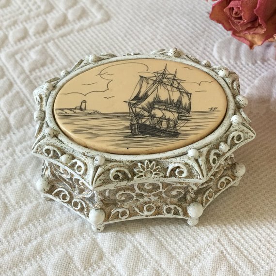 Vintage White and Gold Metal Box With Scrimshaw on Top. Curlicue
