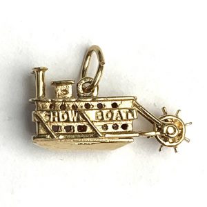 25mm x 31mm 14k Yellow Gold Ships Wheel Pendant