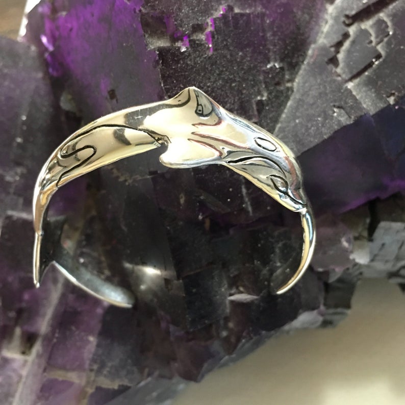 killer whale bracelet